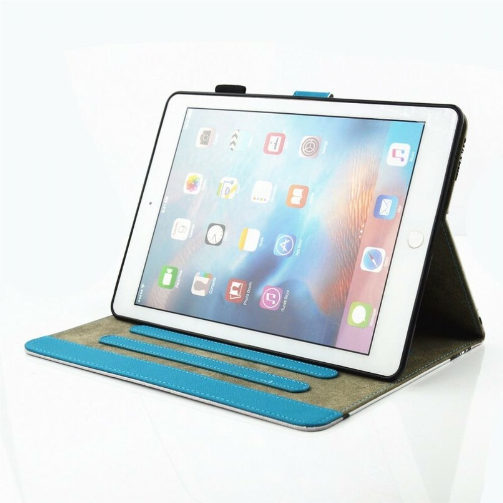 Flip Case Für iPad 9.7" Tomate Auf Der Katze