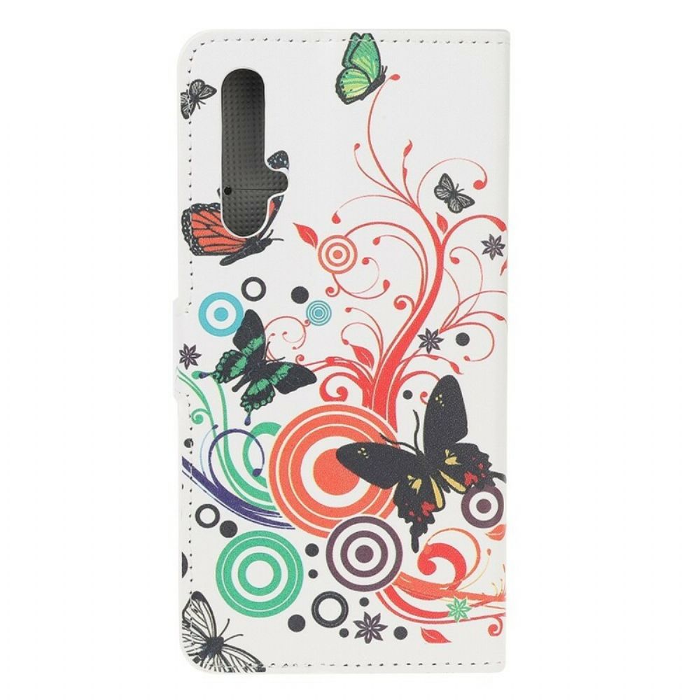 Flip Case Für Huawei Nova 5T / Honor 20 Schmetterlinge Und Blumen